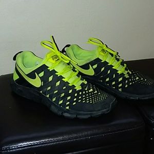 FINAL SALE- Nike Free Trainer shoes